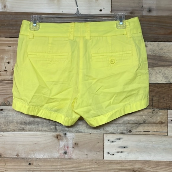 J. Crew Size 00 Bright Yellow Broken-In Chino 100% Cotton Low-rise 3.5” Shorts - Picture 7 of 9